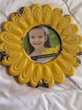 Studio Decor Black and Yellow Sunflower Photo Frame